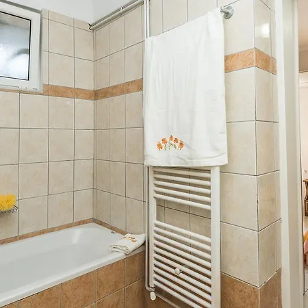 Apartament Nest *